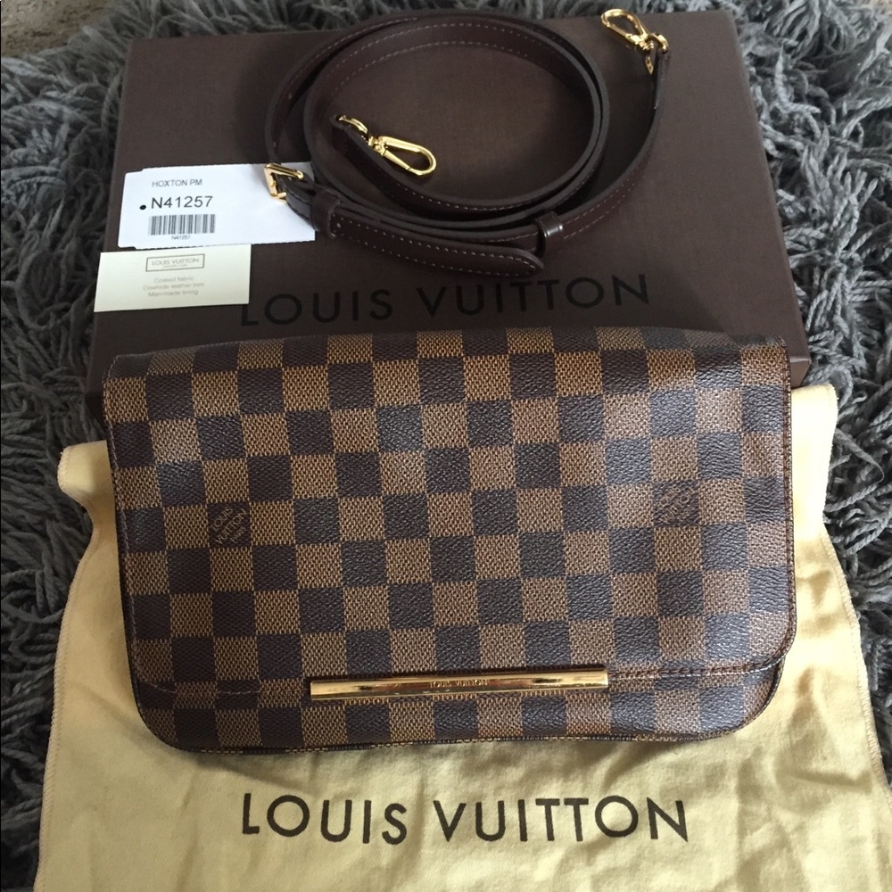 Louis Vuitton Damier Hoxton PM